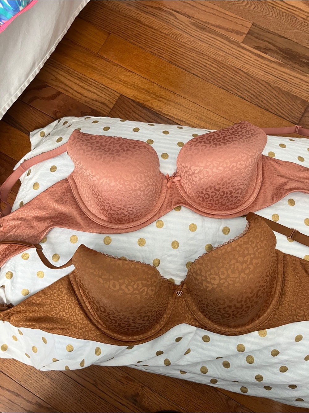 Victoria’s Secret Women's Leopard-Print Push-Up Bras - Rose and Copper 36D